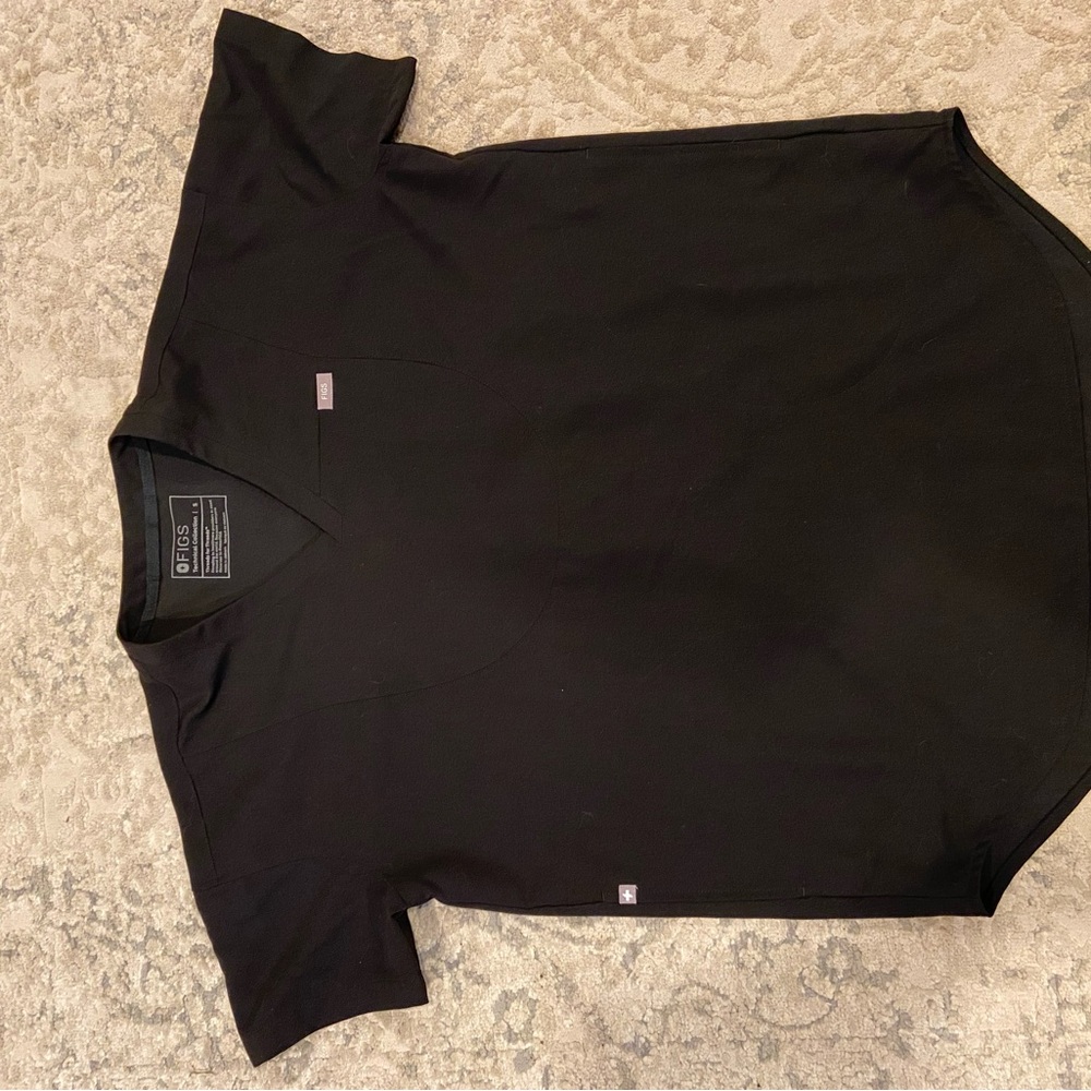 FIGS Women’s Tunic Top with pockets